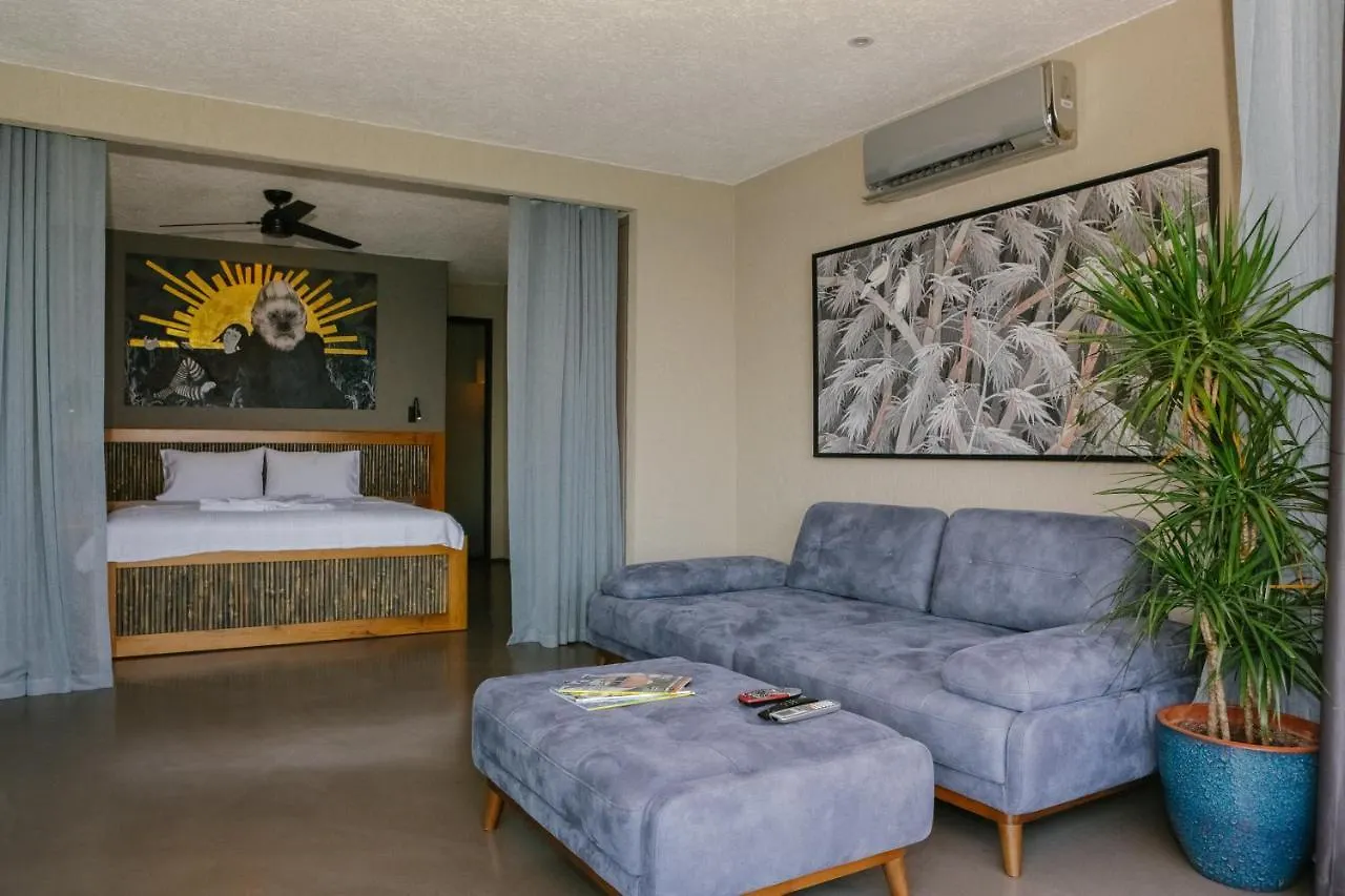 Appartamento Surfer Caravan Gastro Pub Suites- Adults Only Bodrum Turchia