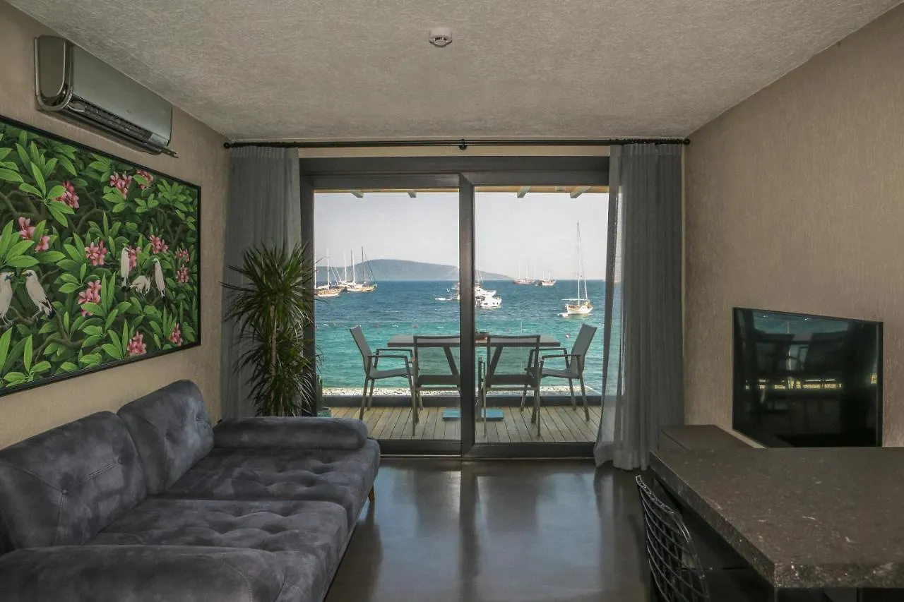 Surfer Caravan Gastro Pub Suites- Adults Only Bodrum 0*,  Turchia